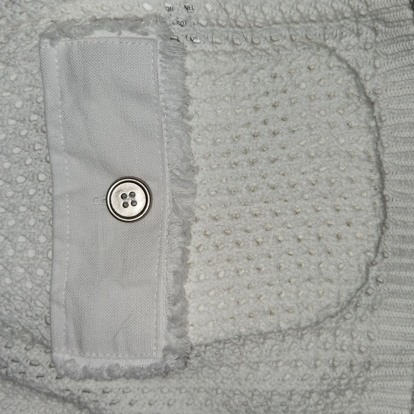 Laura Ashley. SHABBY CHIC white, cotton cardigan sweater - Picture 5 of 8